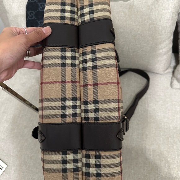 A beautiful tote large Burberry - Picture 4 of 7